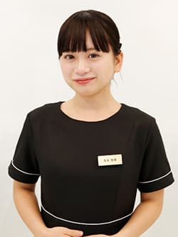 茂本 悠愛（副店長）